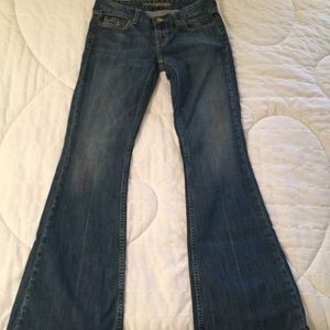 American Eagle size 2 Jeans low rise